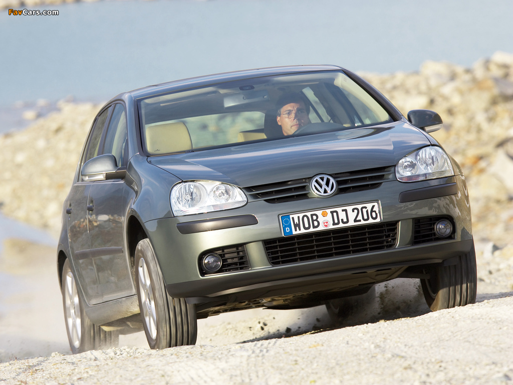 Volkswagen Golf 4MOTION 5-door (Typ 1K) 2004–08 wallpapers (1024 x 768)