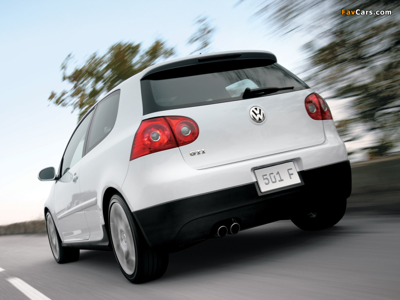 Volkswagen GTI 3-door (Typ 1K) 2006–08 wallpapers (800 x 600)