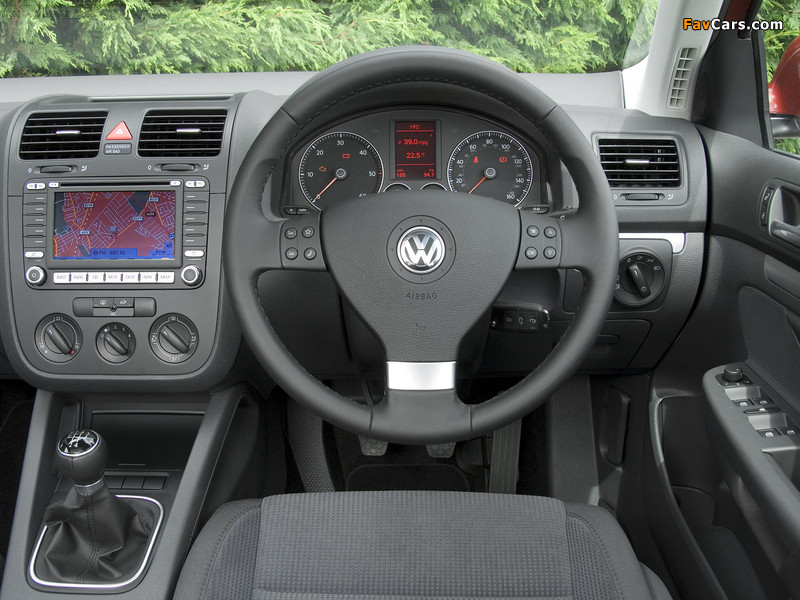 Volkswagen Golf Variant UK-spec (Typ 1K) 2007–09 wallpapers (800 x 600)