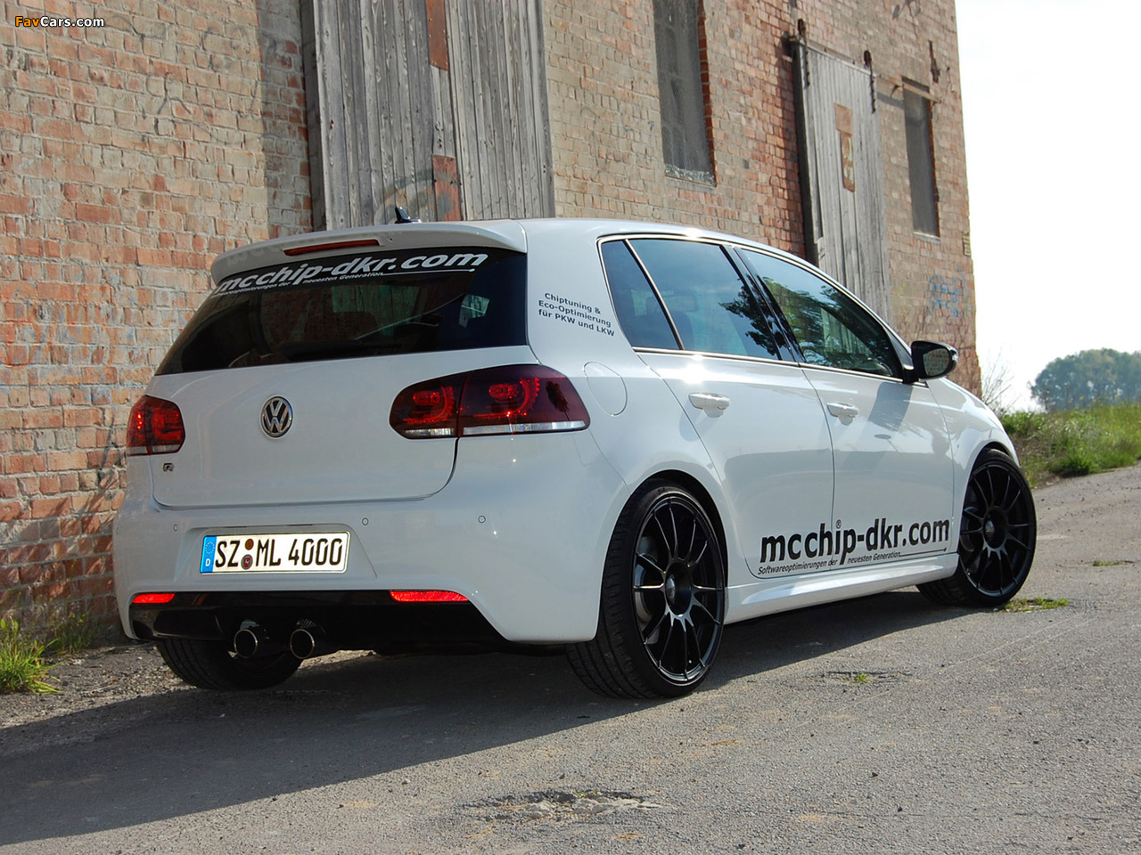 Mcchip-DKR Volkswagen Golf R 5-door (Typ 5K) 2010 wallpapers (1280 x 960)