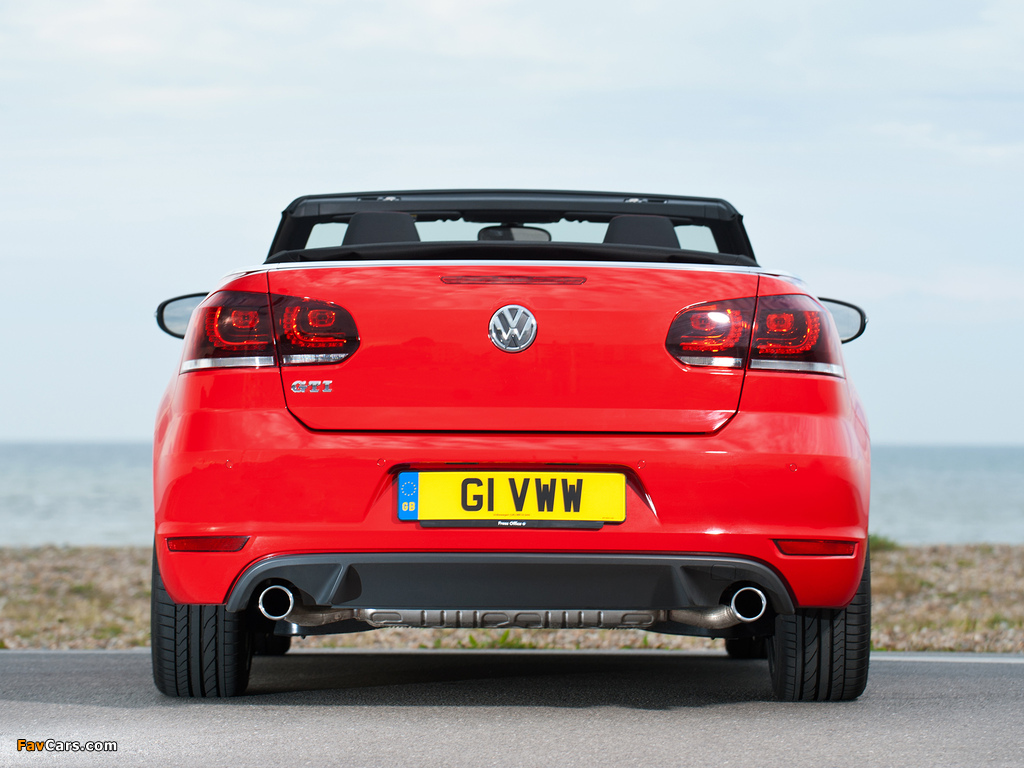 Volkswagen Golf GTI Cabriolet UK-spec (Typ 5K) 2012 wallpapers (1024 x 768)