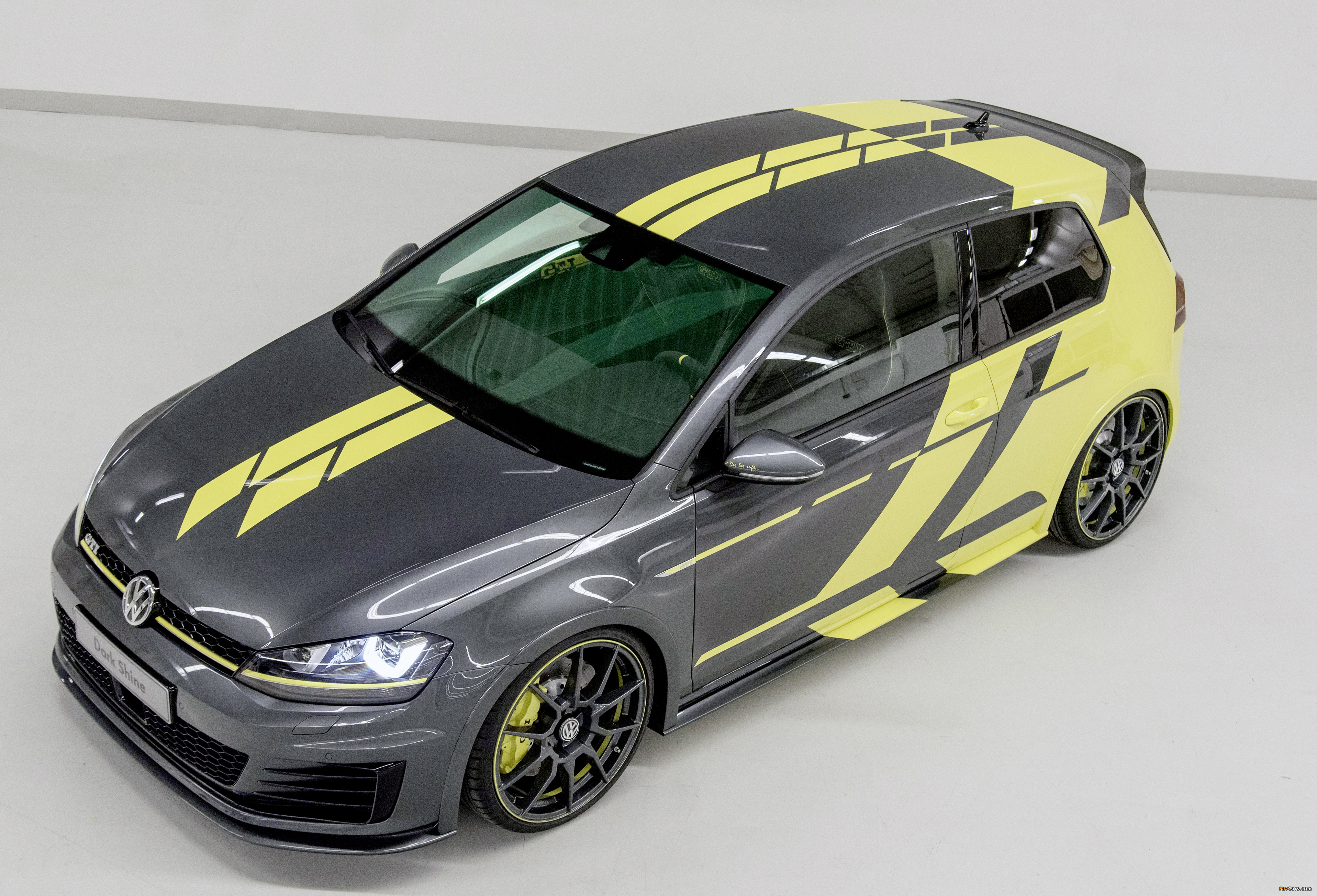 Volkswagen Golf GTI "Dark Shine" (Typ 5G) 2015 wallpapers (4069 x 2768)