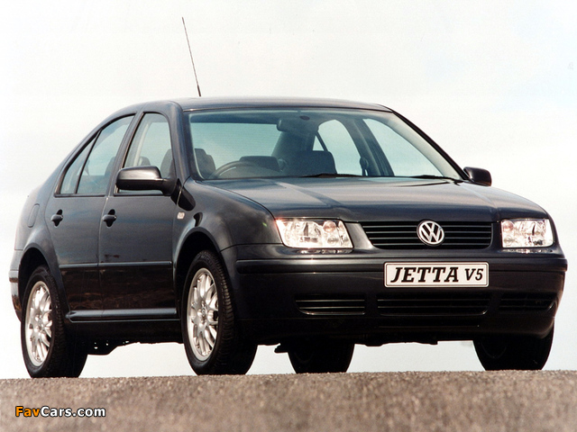 Images of Volkswagen Jetta Sedan ZA-spec (IV) 1998–2003 (640 x 480)
