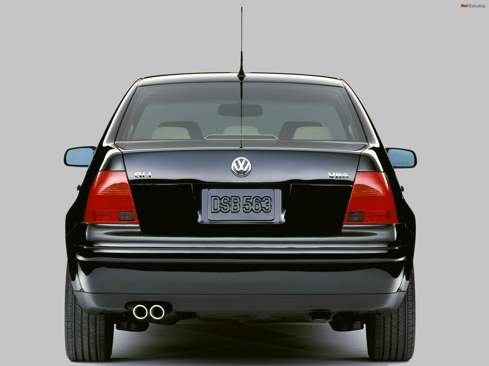 Images of Volkswagen GLI (Typ 1J) 1999–2003 (2048 x 1536)