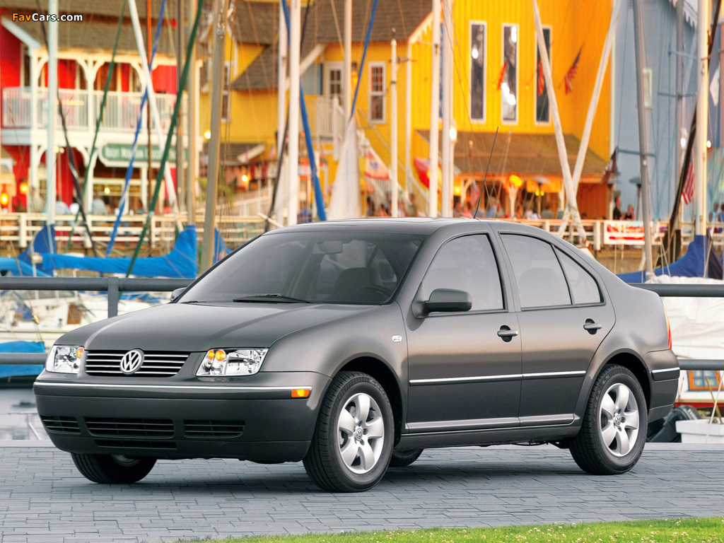Images of Volkswagen Jetta Sedan (IV) 2003–05 (1024 x 768)