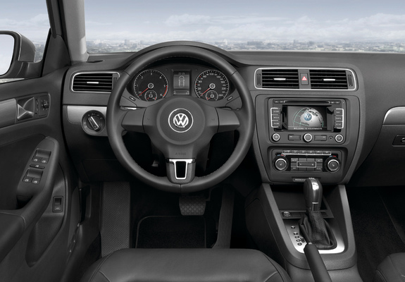 Images of Volkswagen Jetta (Typ 1B) 2010