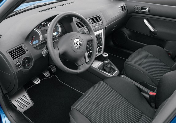 Images of Volkswagen Jetta GLI Sedan (IV)