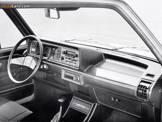 Photos of Volkswagen Jetta 2-door (I) 1979–84 (640 x 480)