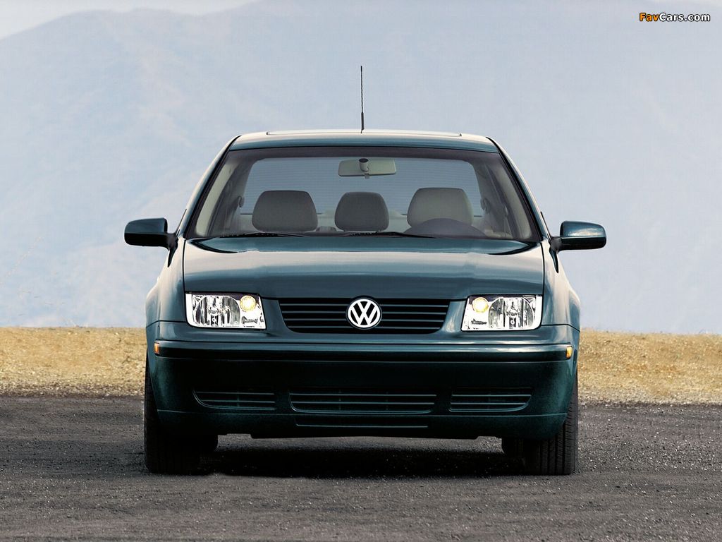 Photos of Volkswagen Jetta Sedan (IV) 1998–2003 (1024 x 768)