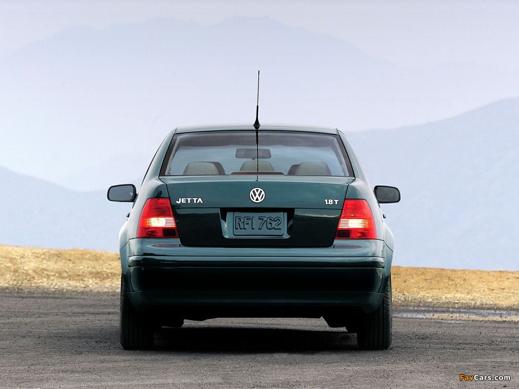 Photos of Volkswagen Jetta Sedan (IV) 1998–2003 (1024 x 768)