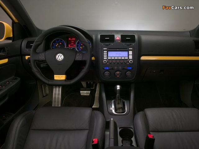Photos of Volkswagen GLI Fahrenheit (Typ 1K) 2007 (640 x 480)