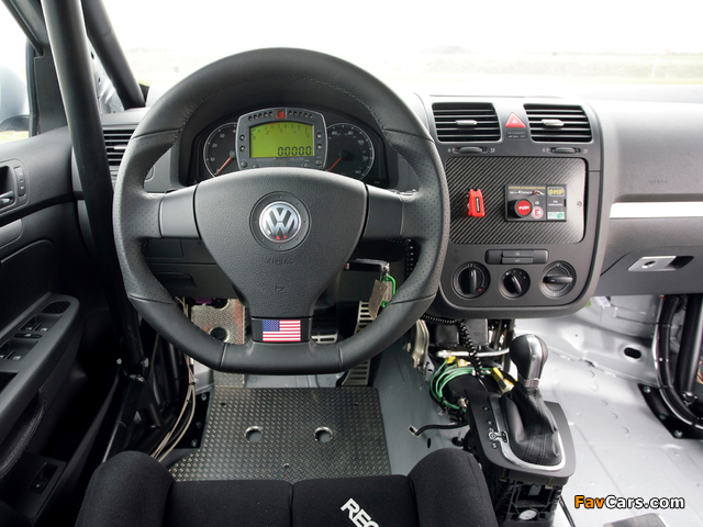 Photos of Volkswagen Jetta TDI Cup 2008 (640 x 480)