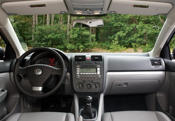 Photos of Volkswagen Jetta TDI US-spec (Typ 1K) 2008–10