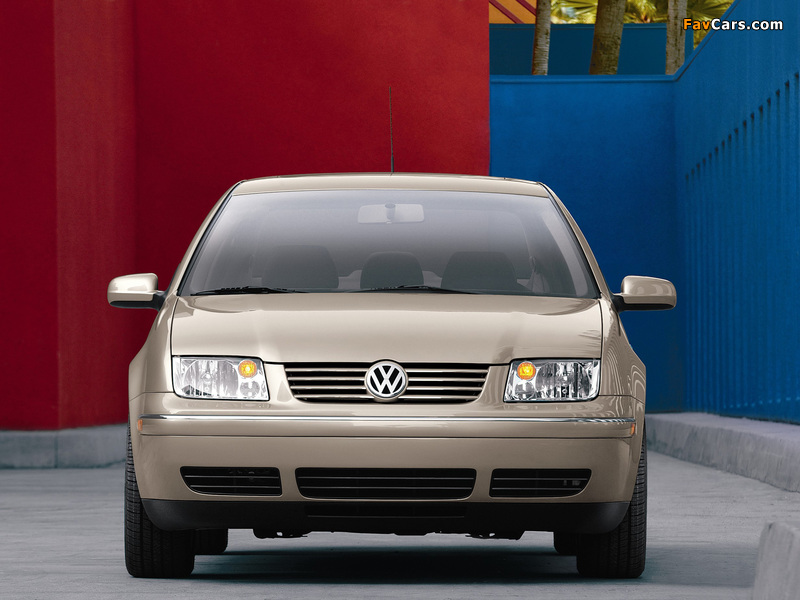 Pictures of Volkswagen Jetta 1.8T Sedan (Typ 1J) 2003–05 (800 x 600)