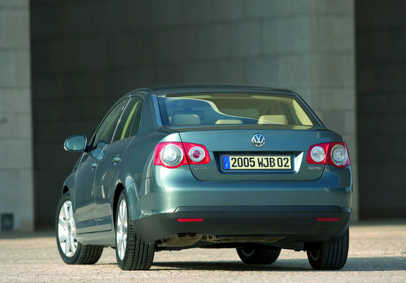 Pictures of Volkswagen Jetta (V) 2005–10