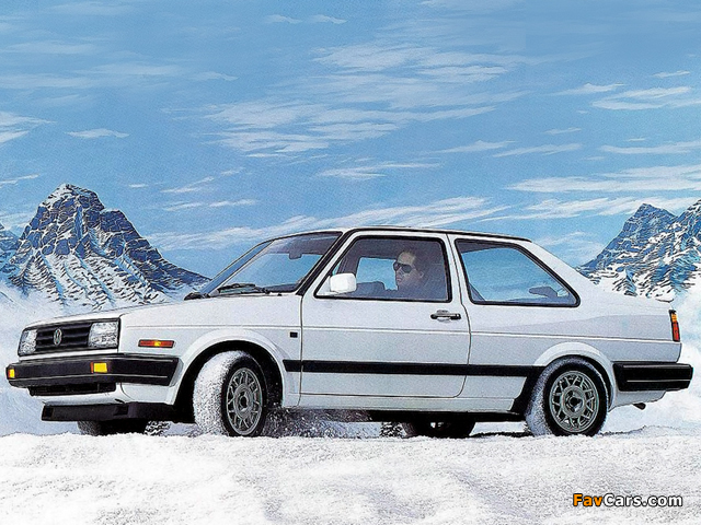 Volkswagen Jetta 2-door Slalom (Typ 1G) 1988 photos (640 x 480)