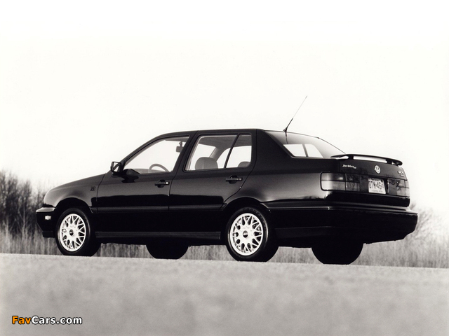 Volkswagen Jetta VR6 (III) 1994–98 images (640 x 480)