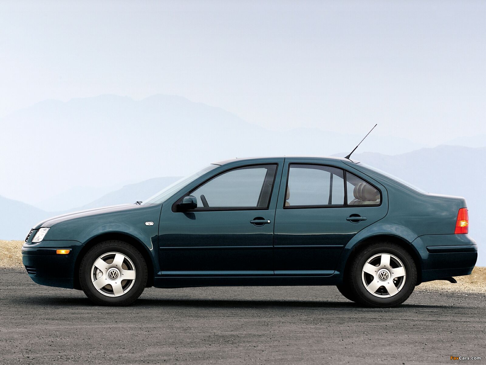 Volkswagen Jetta Sedan (IV) 1998–2003 wallpapers (1600 x 1200)