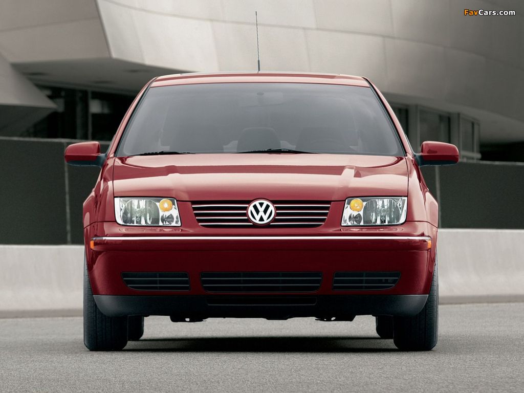Volkswagen Jetta Sedan (IV) 2003–05 wallpapers (1024 x 768)