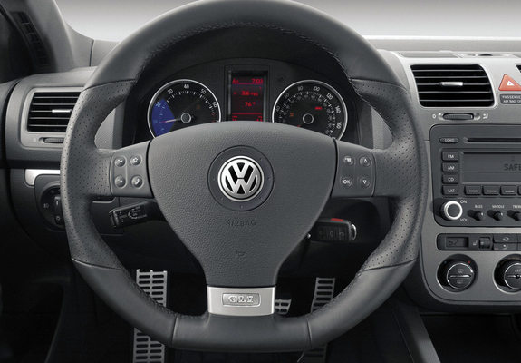 Volkswagen GLI (Typ 1K) 2006–10 images