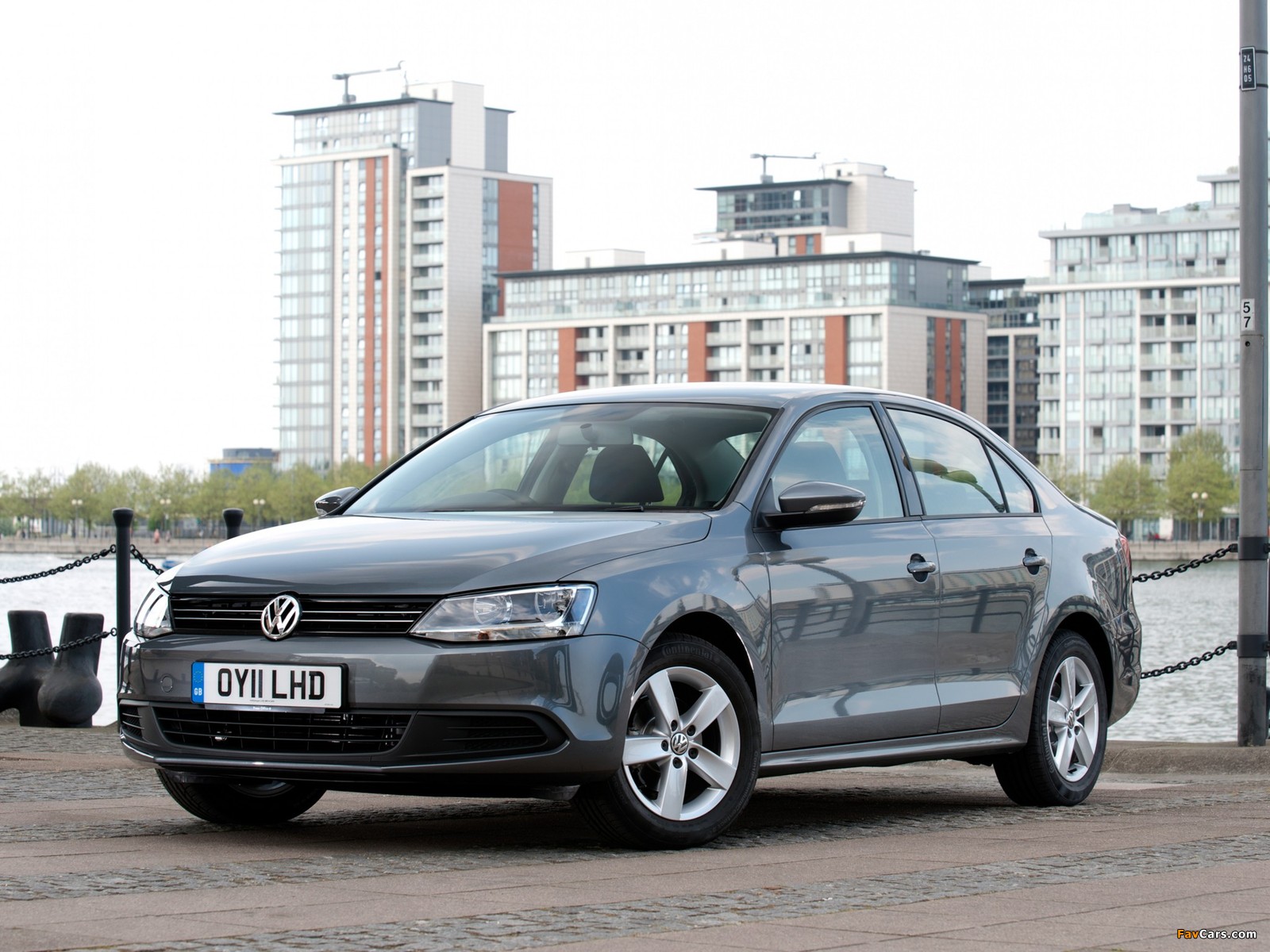 Volkswagen Jetta UK-spec (Typ 1B) 2010 photos (1600 x 1200)