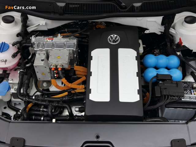 Photos of Volkswagen E-Lavida Concept 2010 (640 x 480)