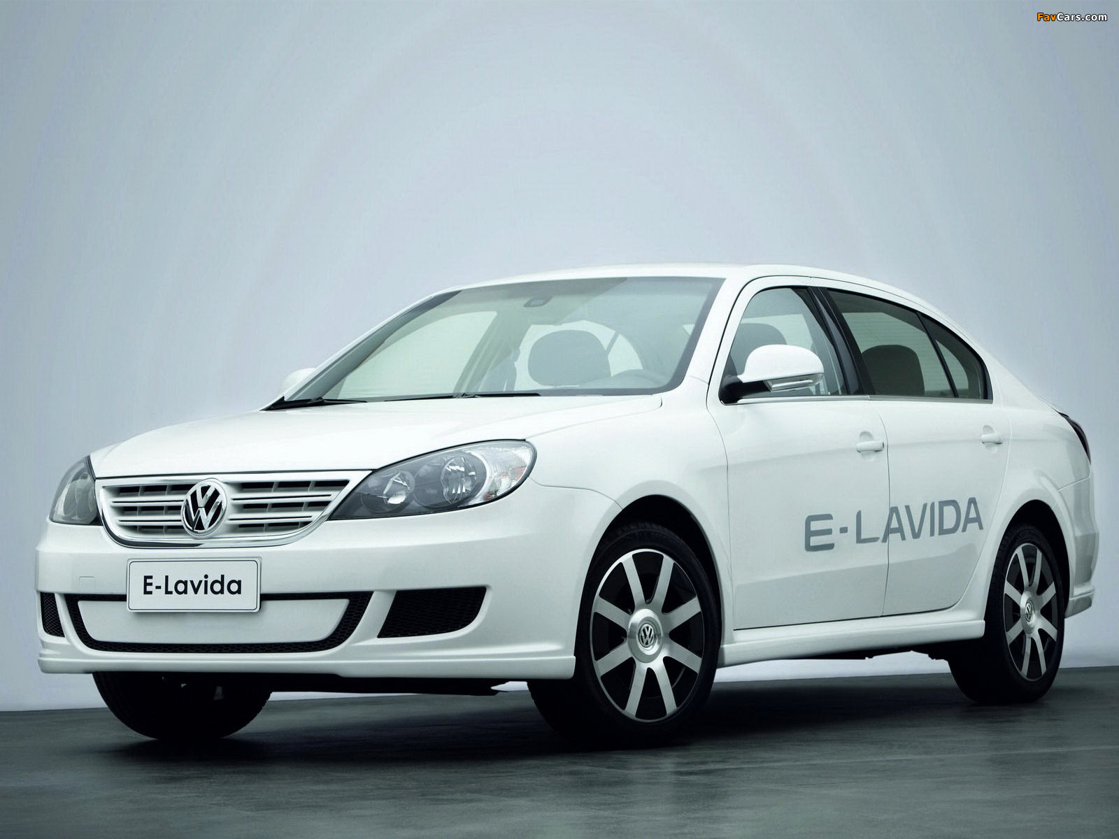 Volkswagen E-Lavida Concept 2010 images (1600 x 1200)