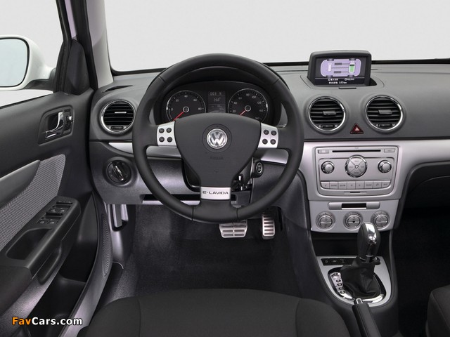 Volkswagen E-Lavida Concept 2010 images (640 x 480)