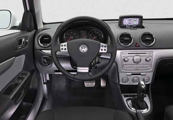 Volkswagen E-Lavida Concept 2010 images
