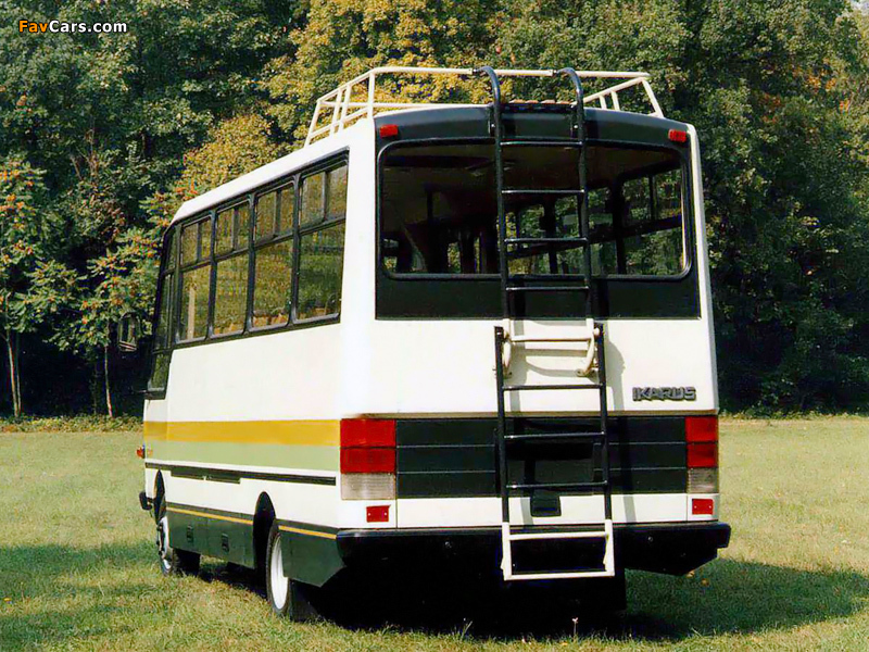 Photos of Ikarus-Volkswagen 521.22 1985–89 (800 x 600)