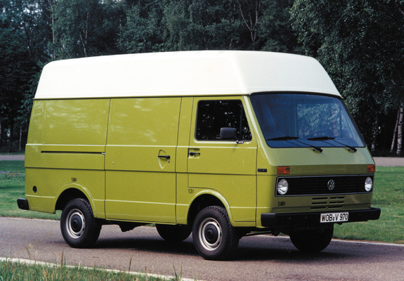 Volkswagen LT31 High Roof Van (I) 1975–86 pictures