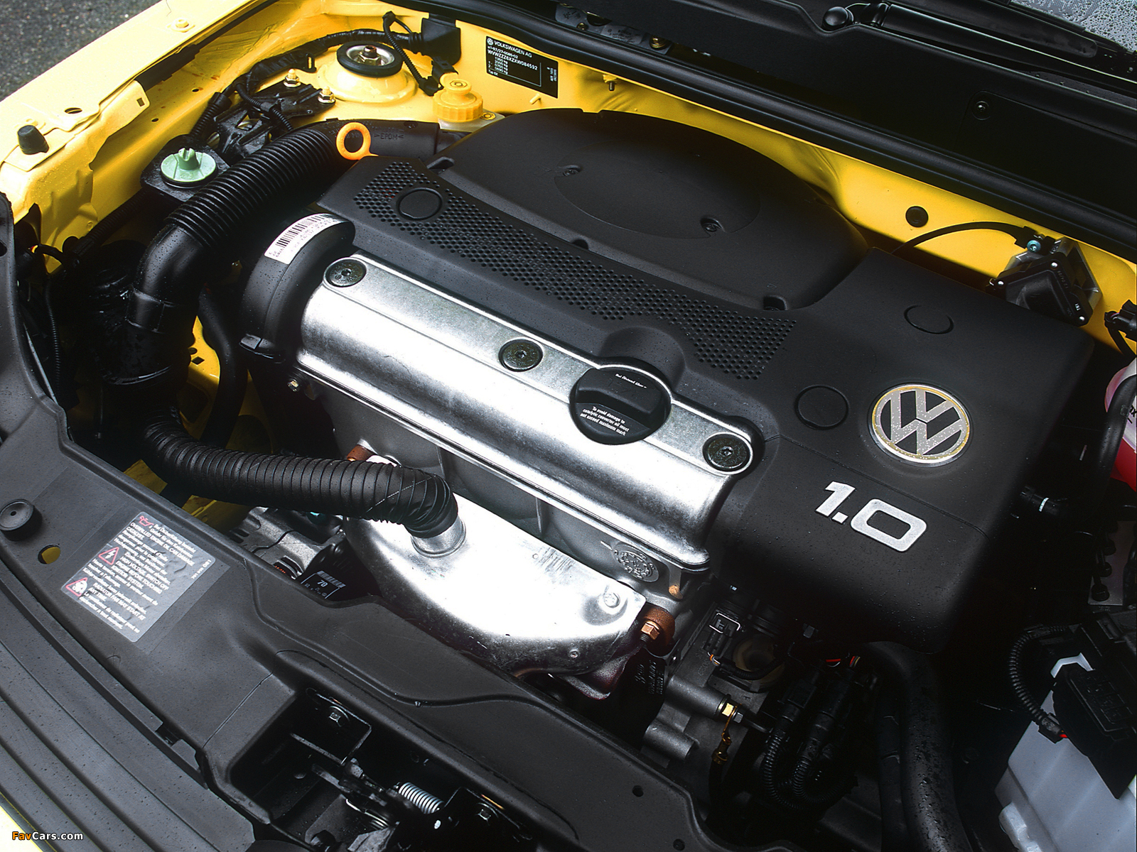 Images of Volkswagen Lupo UK-spec (Typ 6X) 1998–2005 (1600 x 1200)