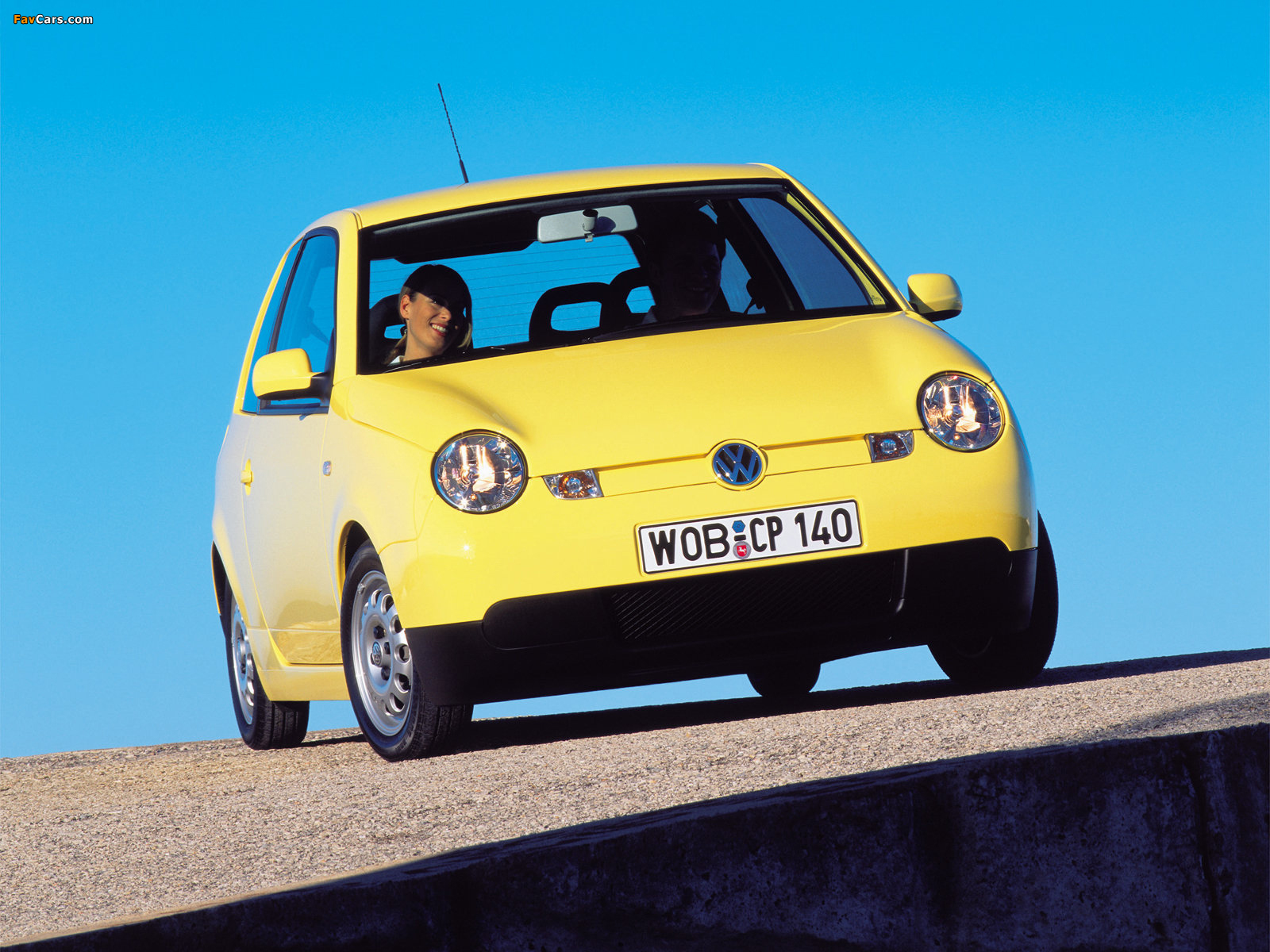 Photos of Volkswagen Lupo 3L TDI (Typ 6E) 1999–2005 (1600 x 1200)