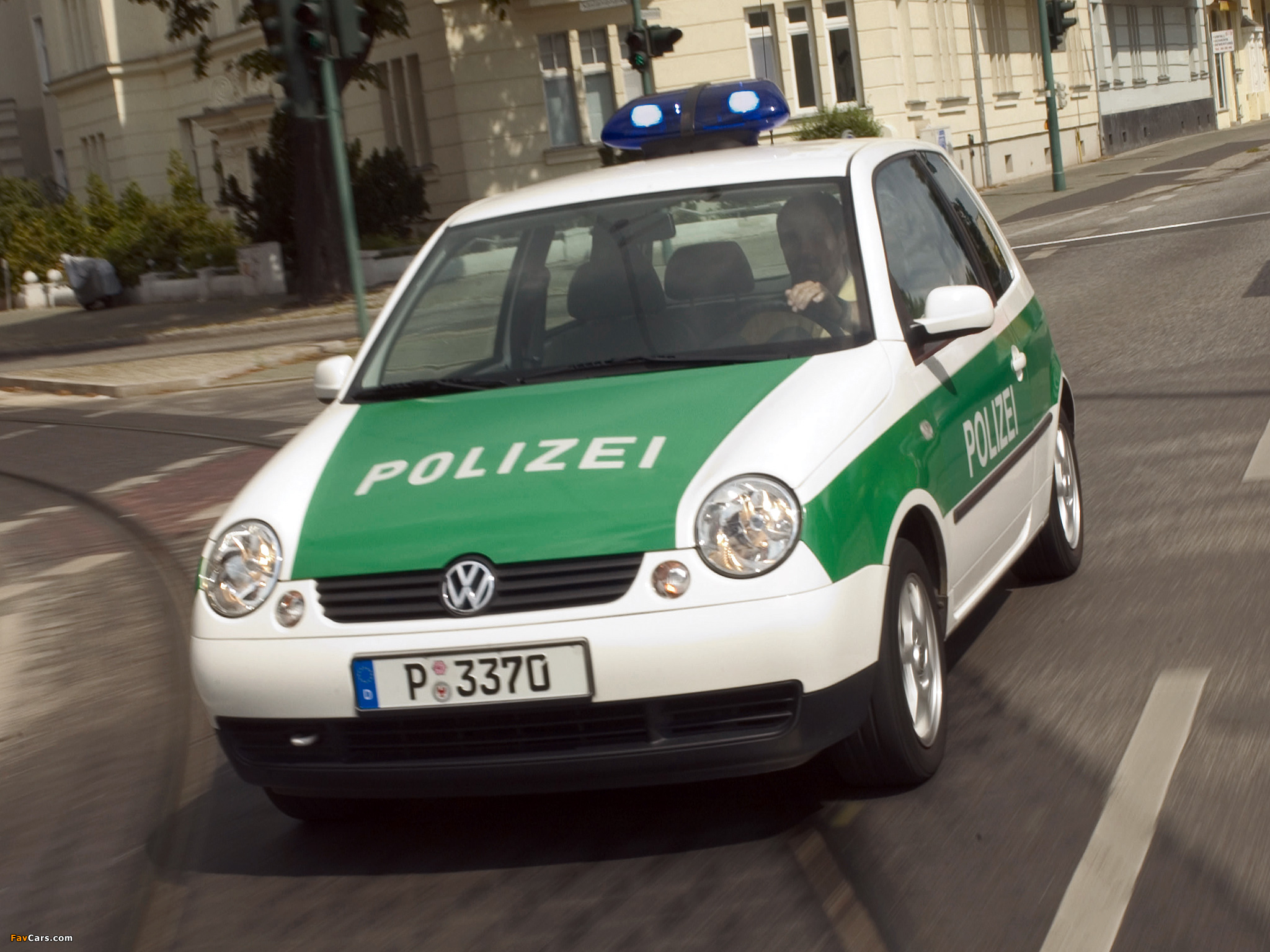 Pictures of Volkswagen Lupo Polizei (Typ 6X) 1998–2005 (2048 x 1536)