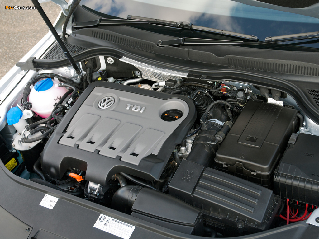 Images of Volkswagen CC BlueMotion UK-spec 2012 (1024 x 768)