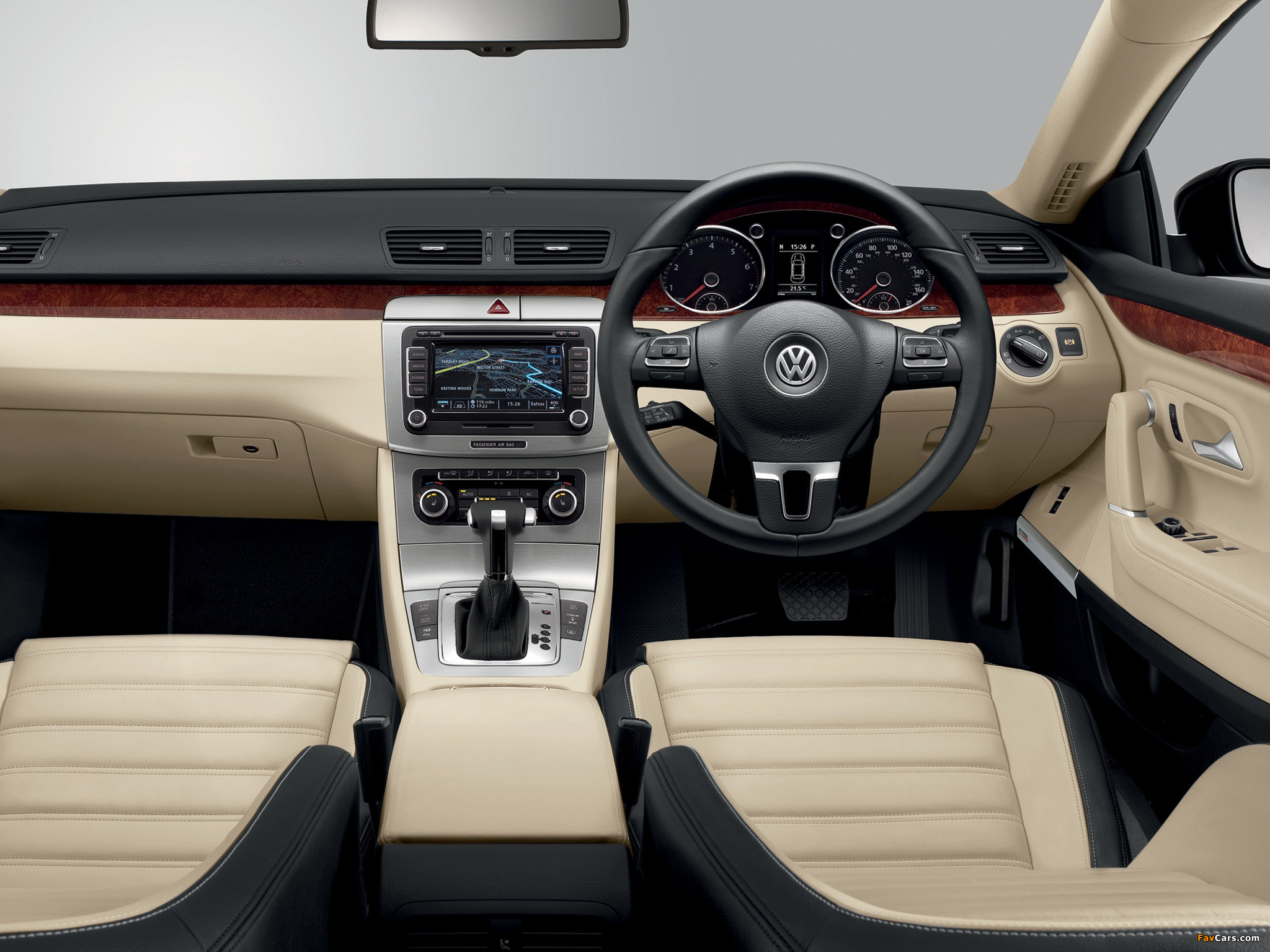 Photos of Volkswagen Passat CC UK-spec 2008–11 (2048 x 1536)