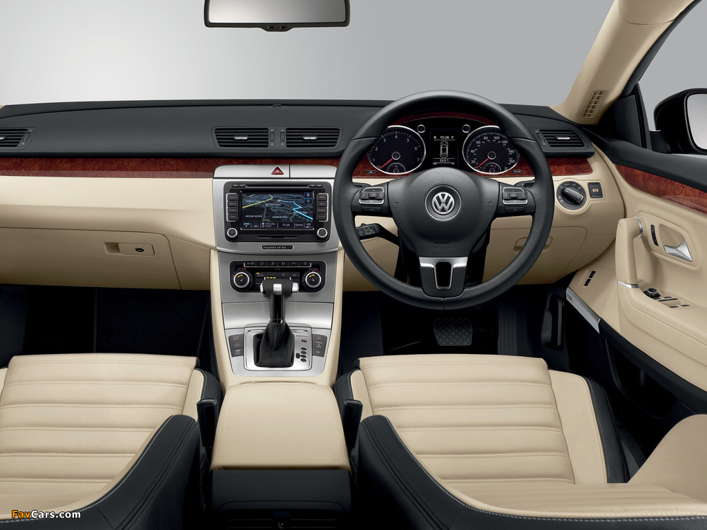 Photos of Volkswagen Passat CC UK-spec 2008–11 (1024 x 768)