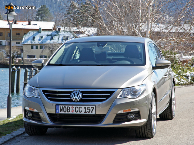 Photos of Volkswagen Passat CC 2008–11 (640 x 480)