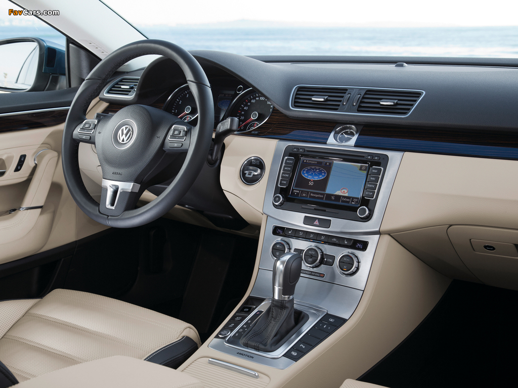 Photos of Volkswagen CC V6 4MOTION 2012 (1024 x 768)