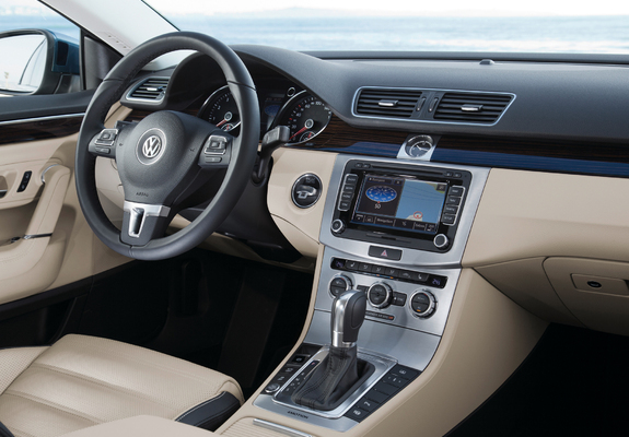 Photos of Volkswagen CC V6 4MOTION 2012