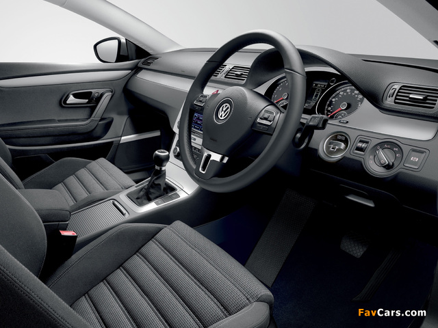 Pictures of Volkswagen Passat CC UK-spec 2008–11 (640 x 480)