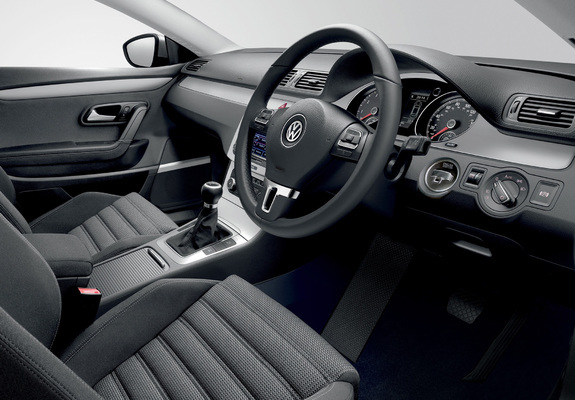 Pictures of Volkswagen Passat CC UK-spec 2008–11