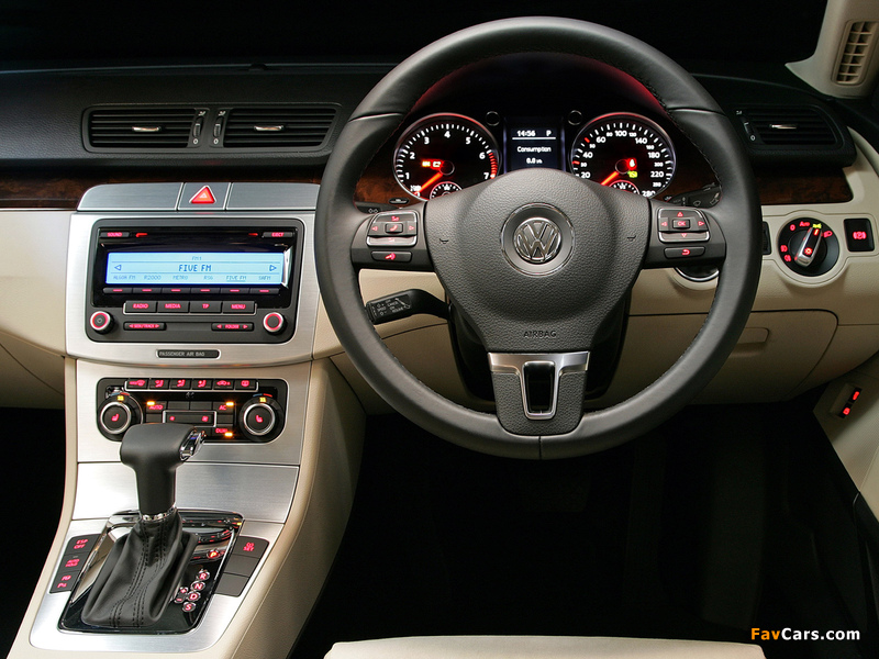 Pictures of Volkswagen CC ZA-spec 2008–12 (800 x 600)