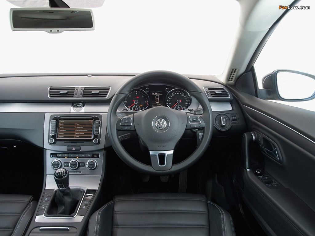 Pictures of Volkswagen CC BlueMotion UK-spec 2012 (1024 x 768)