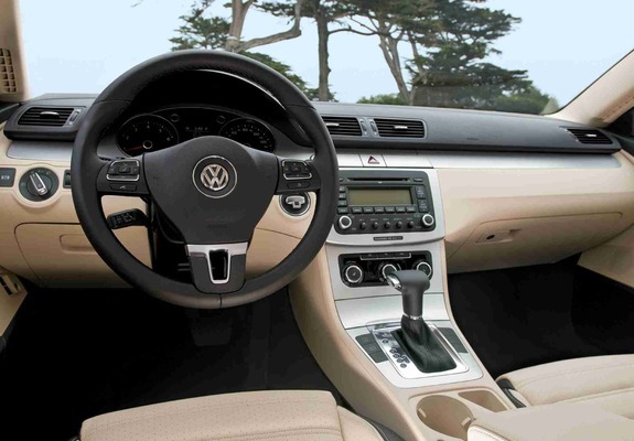 Volkswagen CC US-spec 2008–11 pictures