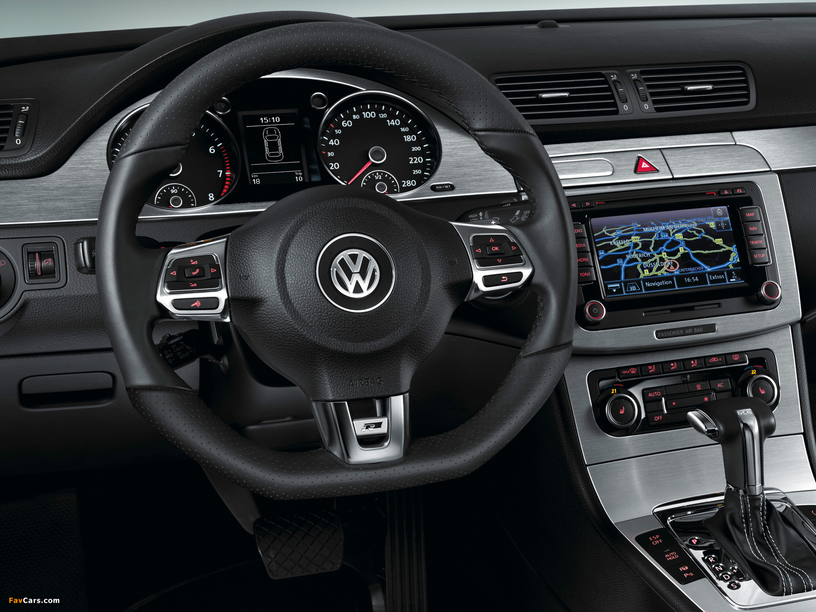 Volkswagen Passat CC R-Line 2009–12 pictures (1600 x 1200)
