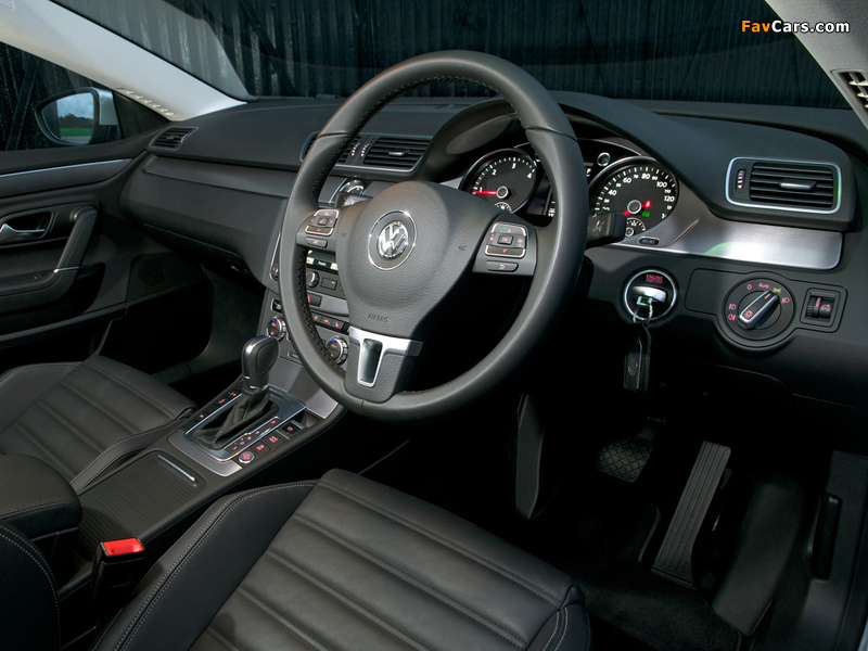 Volkswagen CC BlueMotion UK-spec 2012 photos (800 x 600)