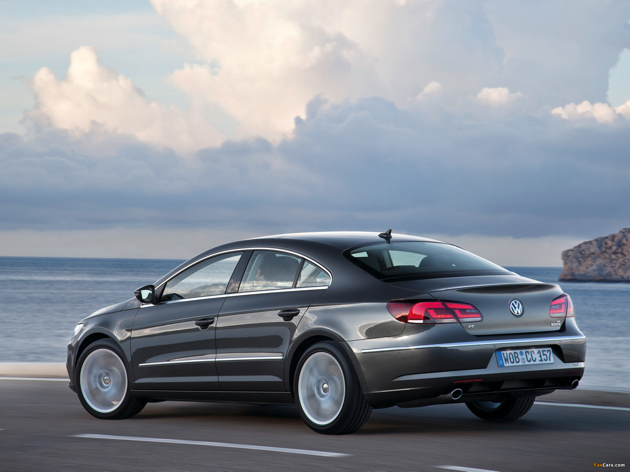 Volkswagen CC V6 4MOTION 2012 photos (2048 x 1536)