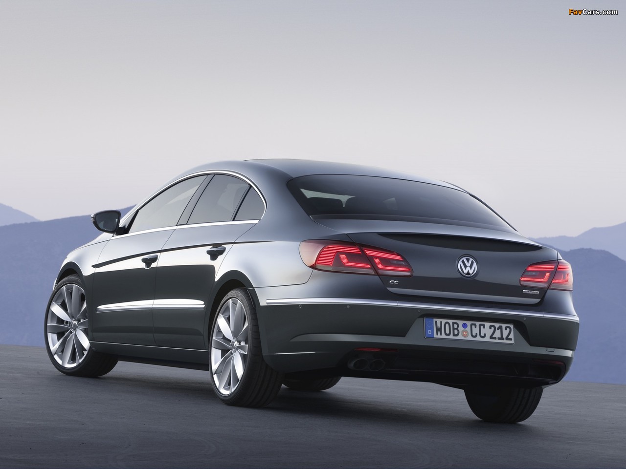 Volkswagen CC BlueMotion 2012 pictures (1280 x 960)