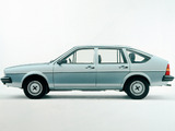 Images of Volkswagen Passat 5-door (B2) 1980–88